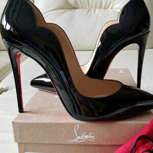 Christian Louboutin Hot Chick 100 Black Patent Pump